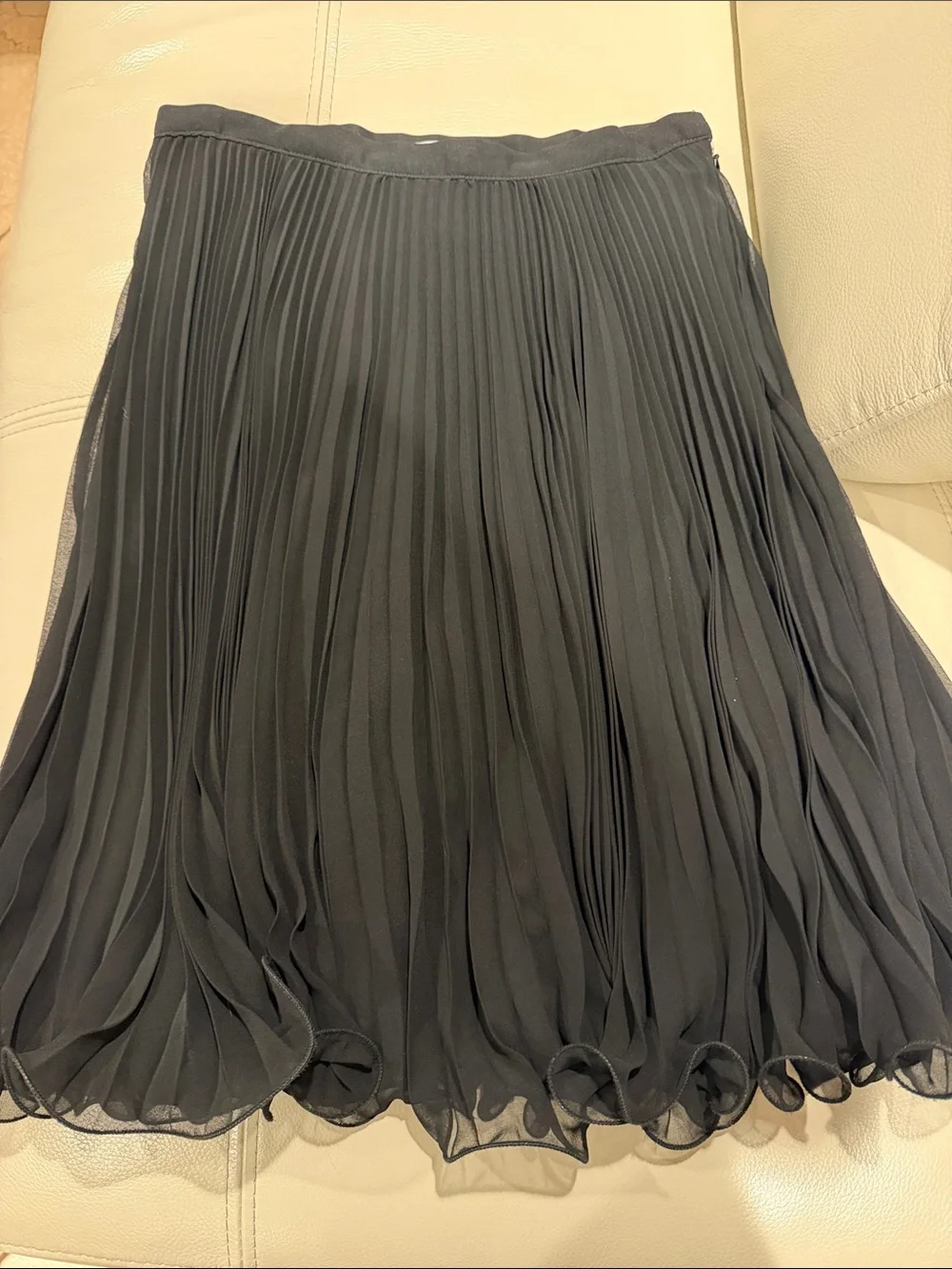 Alberto Makali Black Pleated Midi Skirt